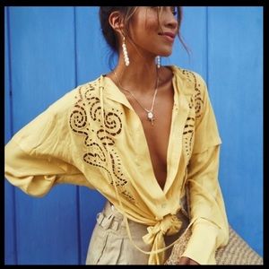 SUMMER WEEKENDS MYSTERY BOX (5 ITEMS)